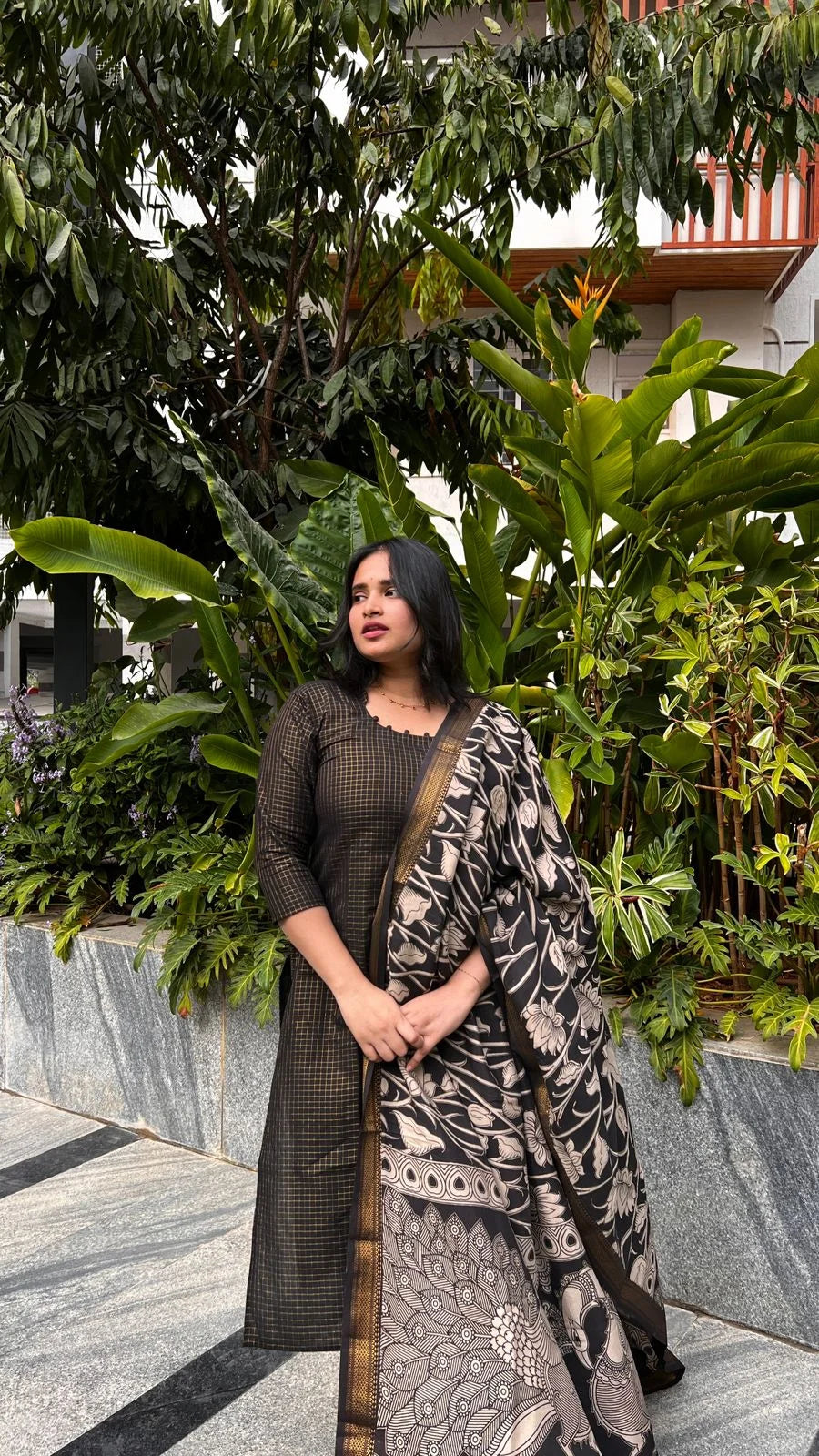 SC406 – Black Printed Handloom Cotton Set