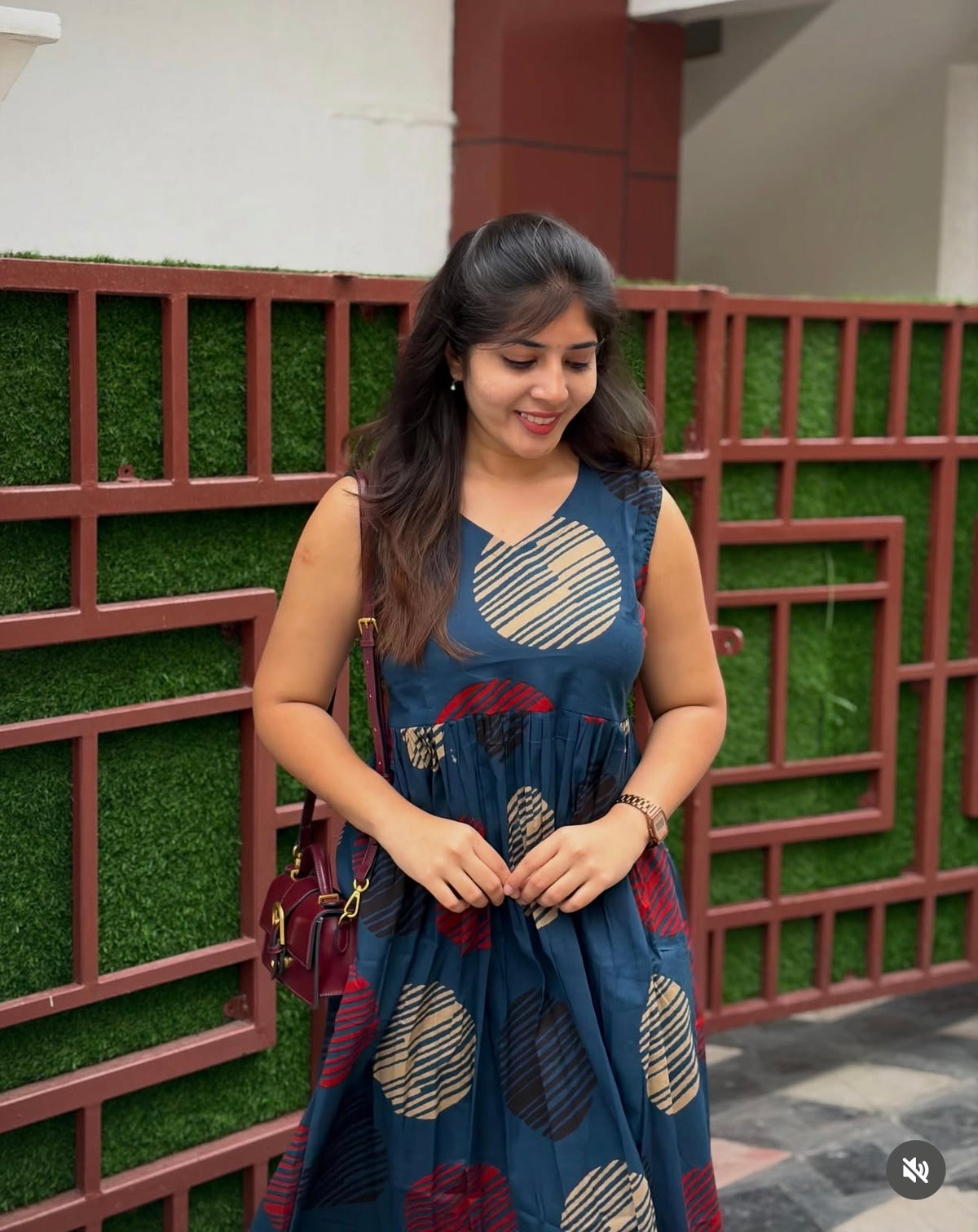 SC104- Blue dots Print Midi Dress