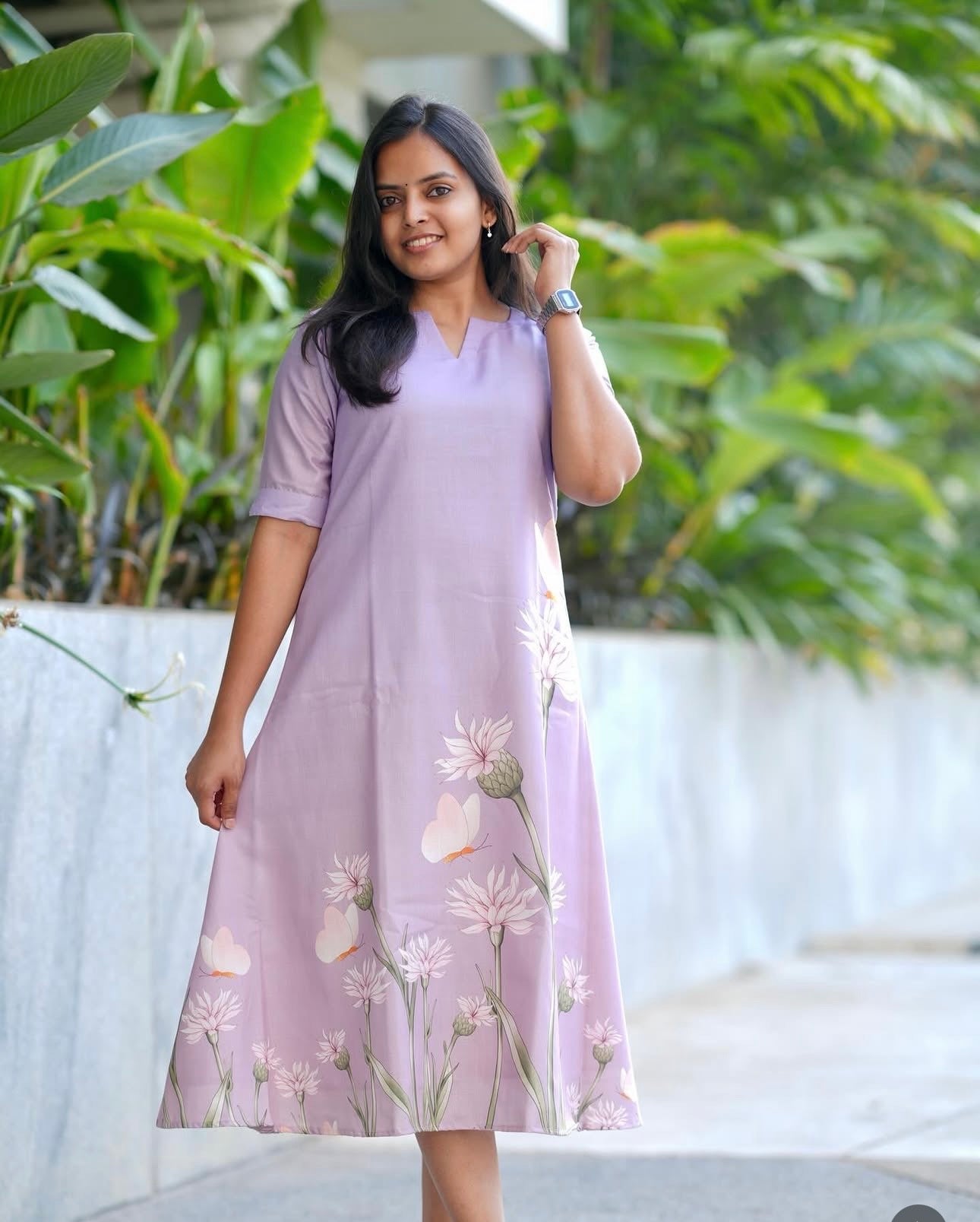 SC111 – Lavender Floral Lenin Dress