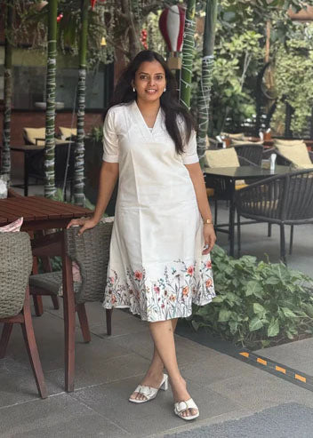 SC107 – White Floral Printed Linen Dress