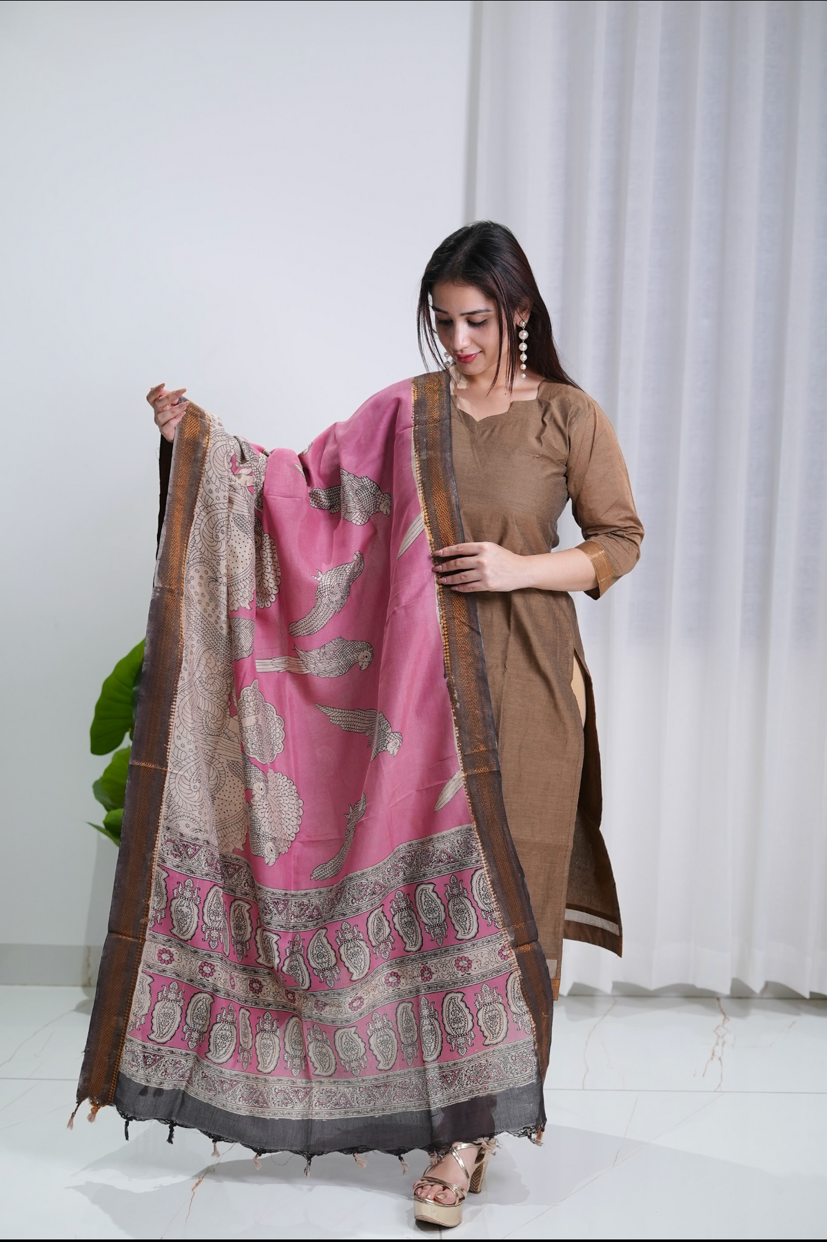 SC417- Brown Cotton Set with Pink Kalamkari Dupatta
